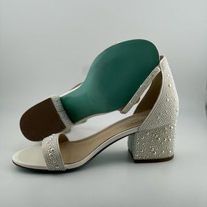 Gently used Betsey Johnson Women's Sb-Mel Heeled Sandal size 6.5